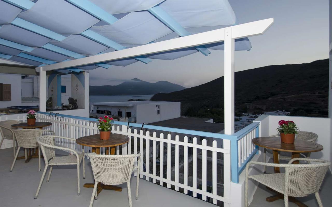 Bella Vista Hotel Adamantas  Buitenkant foto