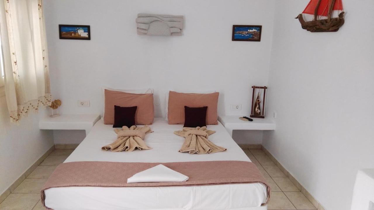Bella Vista Hotel Adamantas  Buitenkant foto