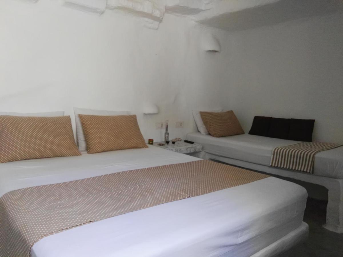 Bella Vista Hotel Adamantas  Buitenkant foto