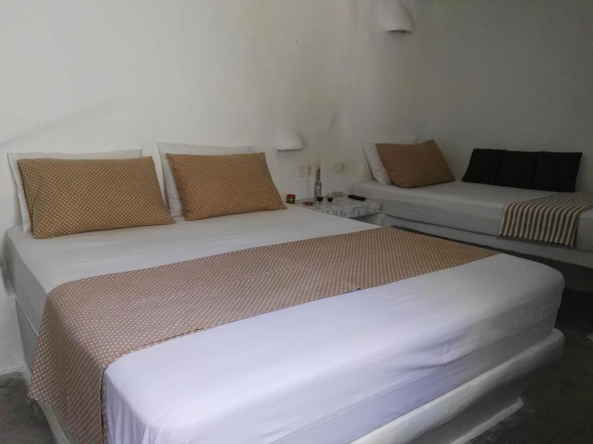 Bella Vista Hotel Adamantas  Buitenkant foto